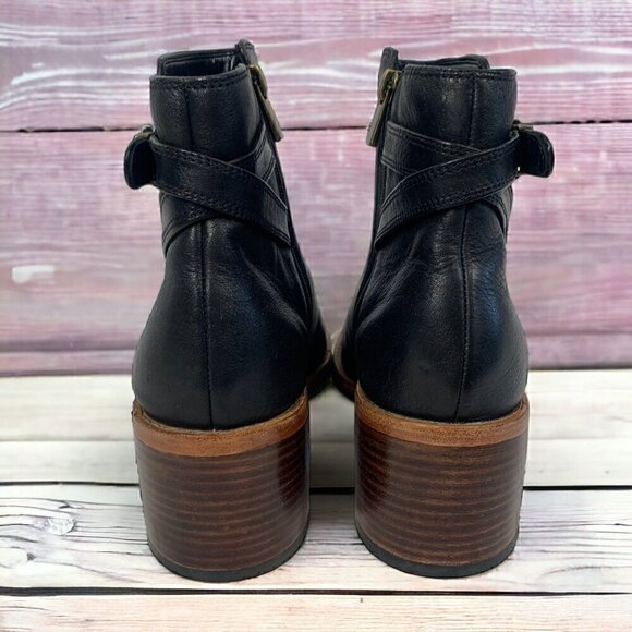 Clarks Women's Clarkdale Jax Ankle Boot Black Leather Size 10 Like New - Picture 6 of 12